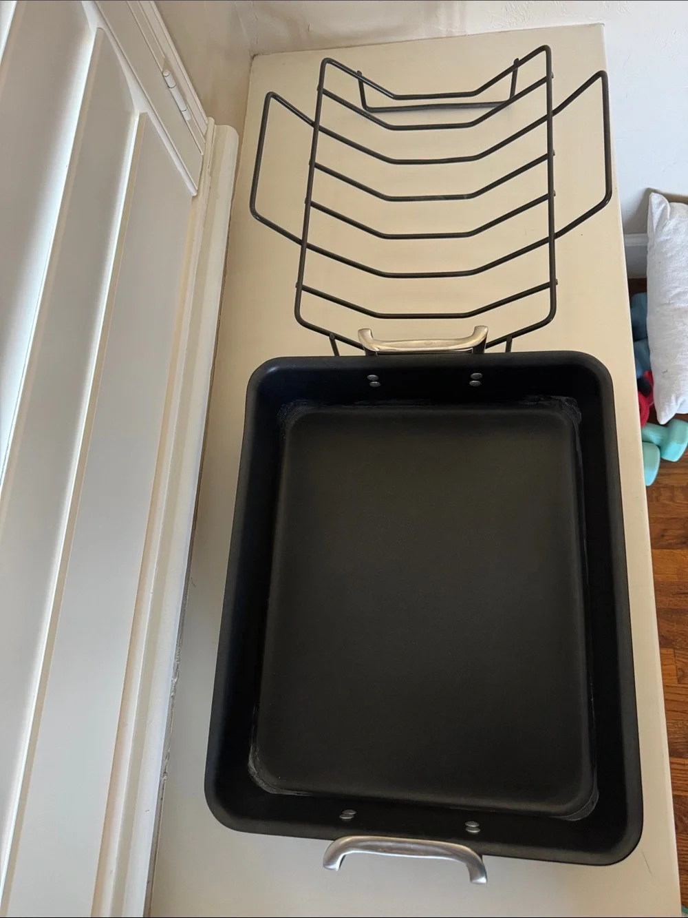 Black Nonstick Roasting Pan with Removable Rack